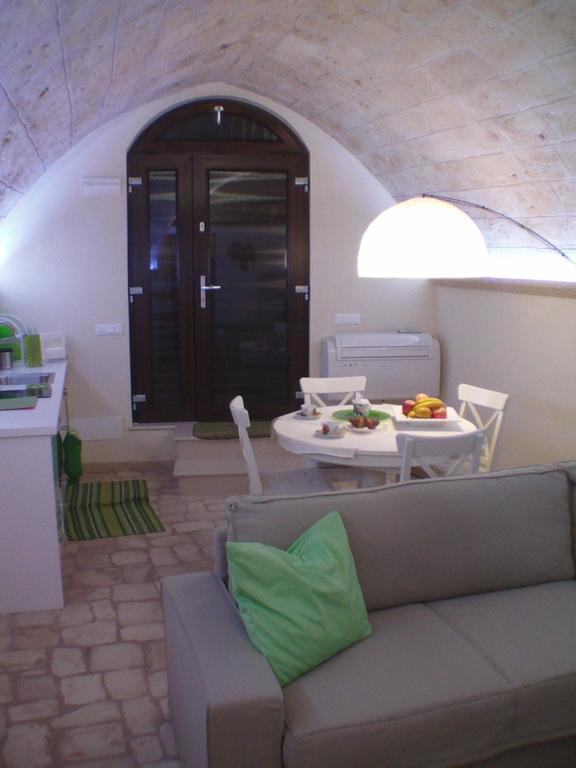 Bed and Breakfast La Grotta Mesagne Habitación foto