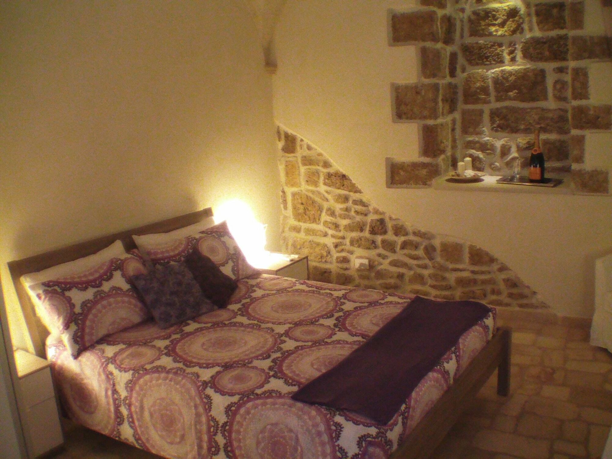 Bed and Breakfast La Grotta Mesagne Exterior foto